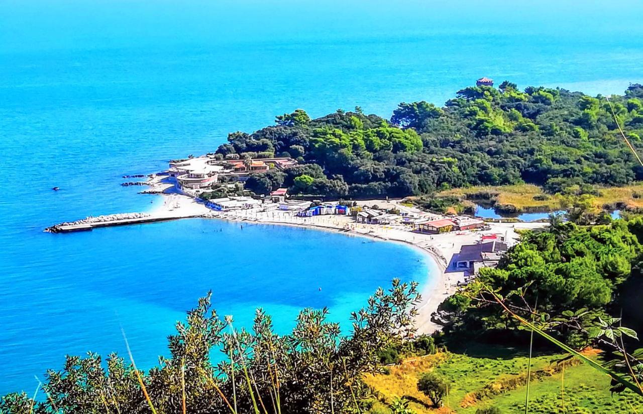 Agriturismo Rosa Antica Monte San Vito Kültér fotó